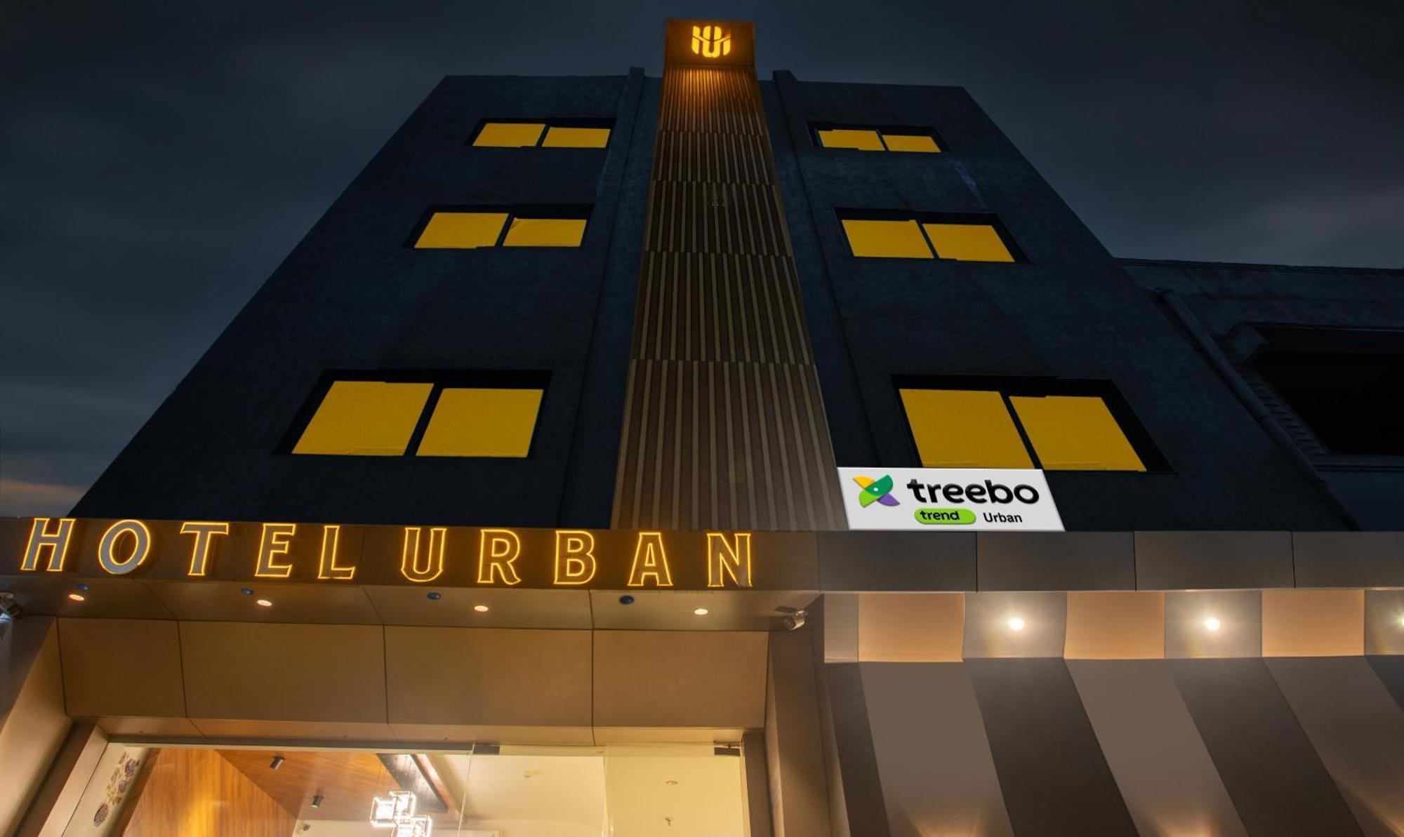 Treebo Urban, 1 Km From Railway Station Hotel สุรัต ภายนอก รูปภาพ